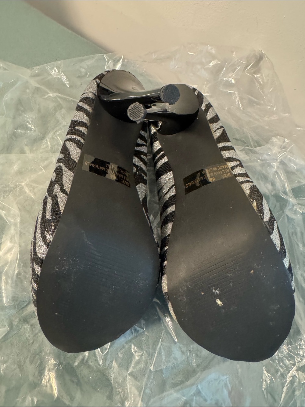 Sparkle Zebra Print Platform Pumps - Silver/Black - Picture 4 of 4